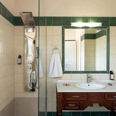 וילה Villa Xanthe - Charming Holiday Villa With Private Heatable Pool In Kassiopi קאסיופי