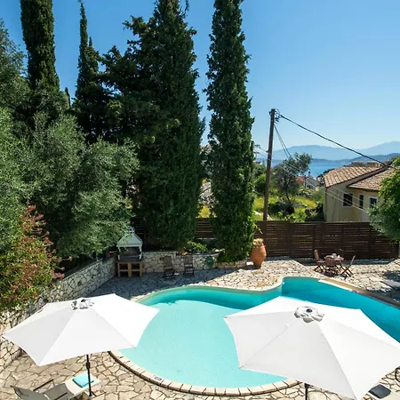 Villa Xanthe - Charming Holiday Villa With Private Heatable Pool In Kassiopi קאסיופי